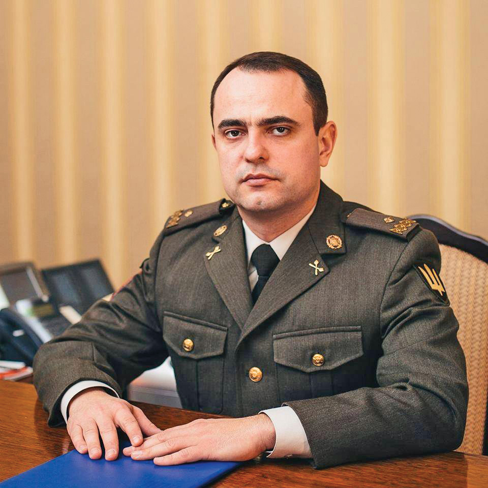 Військовий прокурор Центрального регіону України Олег СЕНЮК: «Ми повинні обстоювати права людей, які захищають нашу країну»